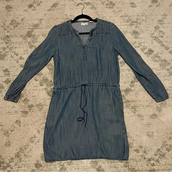 Levi’s Long Sleeve Chambray Shirt Dress – Size Small - Picture 1 of 4
